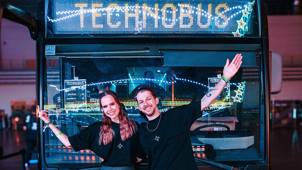 BEVALE LIVE at Fairground Festival 2025 | High-Energy Melodic Drum & Bass DJ Set (Technobus)