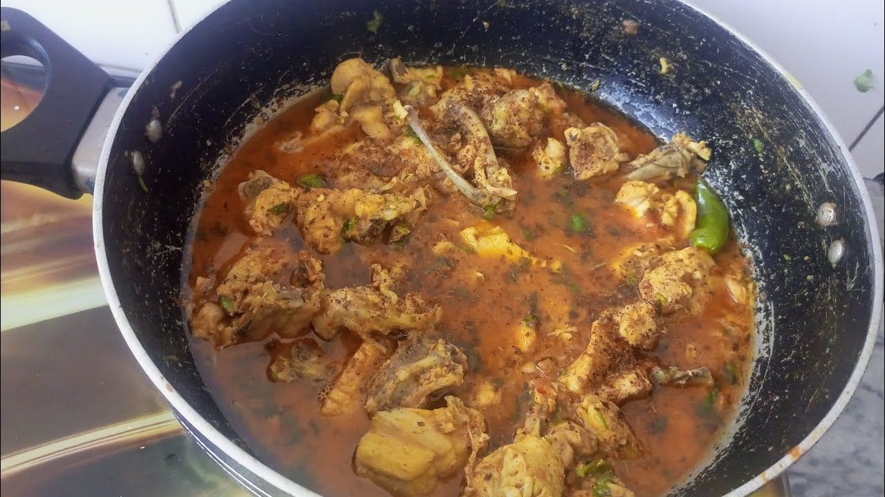 Chicken Karahi: A Quick & Easy Recipe by The Master Menu
