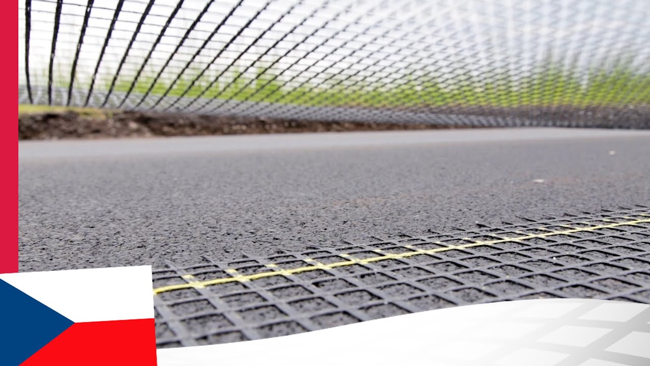 Výztužné sklovláknité geomříže do asfaltových vrstev ADFORS GlasGrid ®