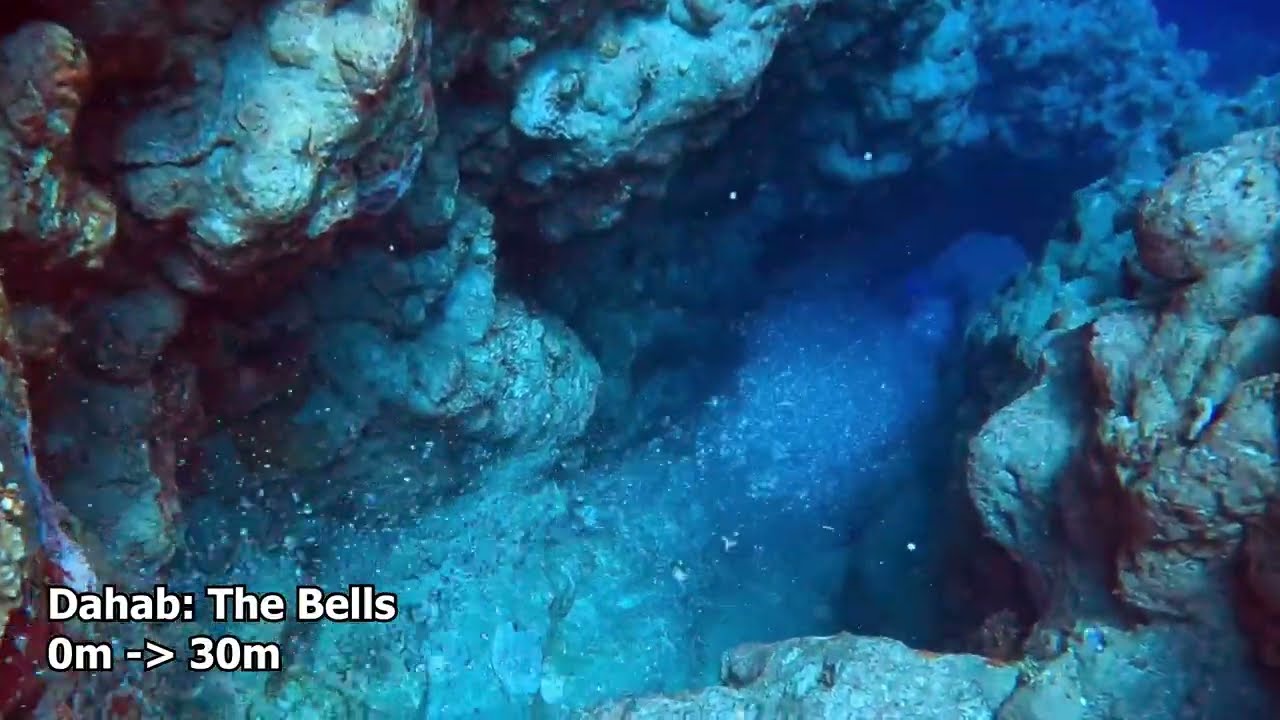 Impresive dive entrance in Dahab the bells