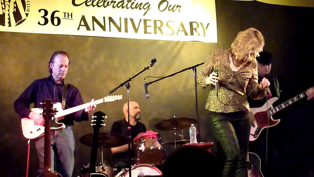 Amy Black "Bring It On Home"