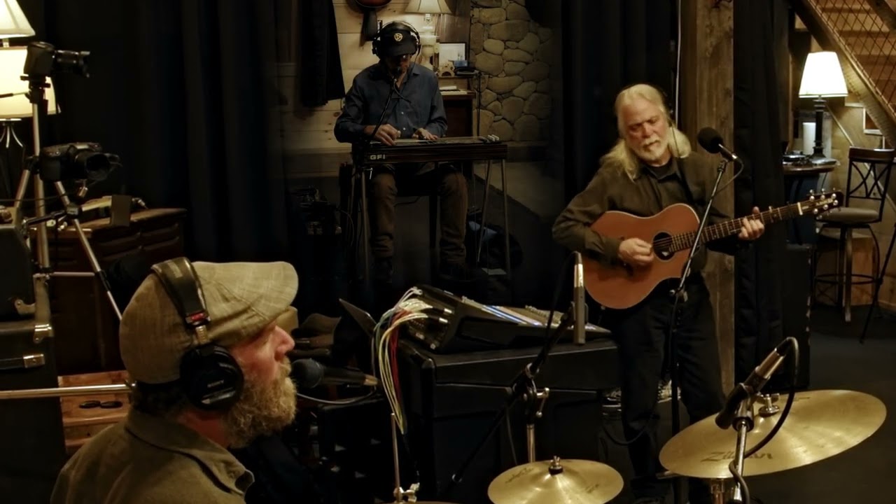 All The Way To Texas - written by John Starling - Performed by The Unsung Heroes