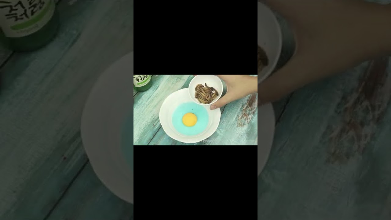 HORROR COOKING Making Outstanding Fried Centipede From Witcher Stuffs P2 #shorts #asmr
