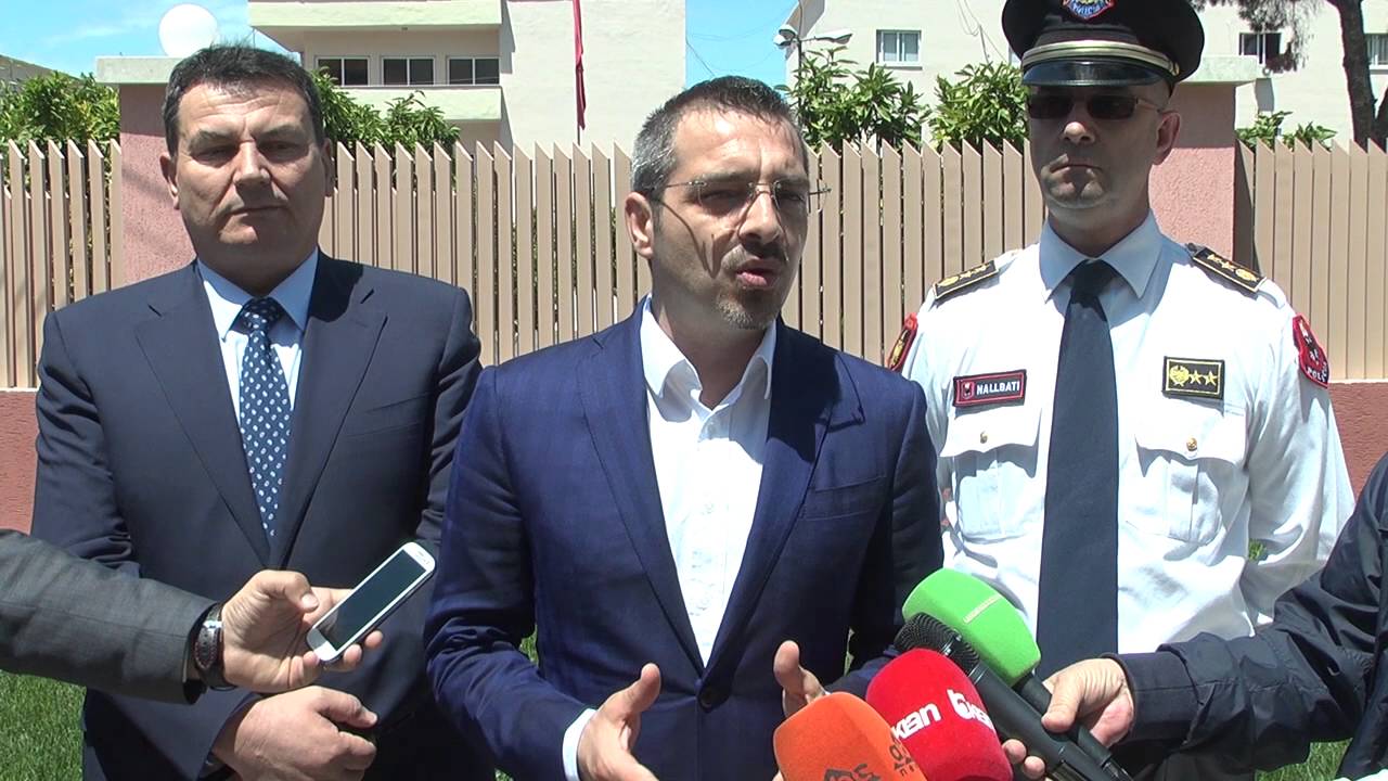 Perurohet Zyra e Sherbimit per Qytetar&euml;t ne Koms. e Lushnj&euml;s