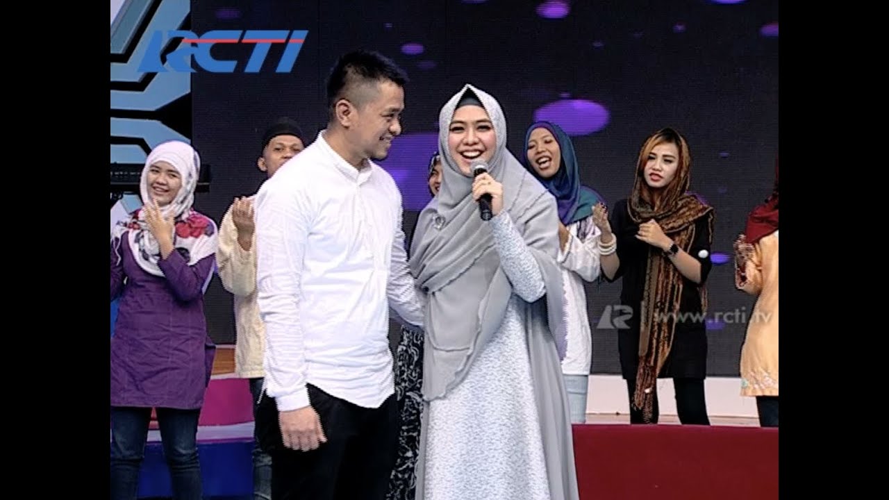 Oki Setiana Dewi 
