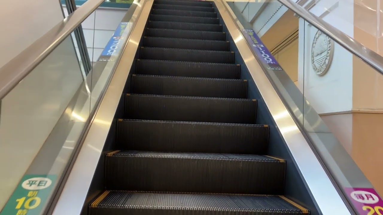 【日立&三菱】7X エスカレーター　ベスト電器からイオンモール佐賀大和 7X escalator Aeonmall Saga-Yamato shopping mall Saga Japan
