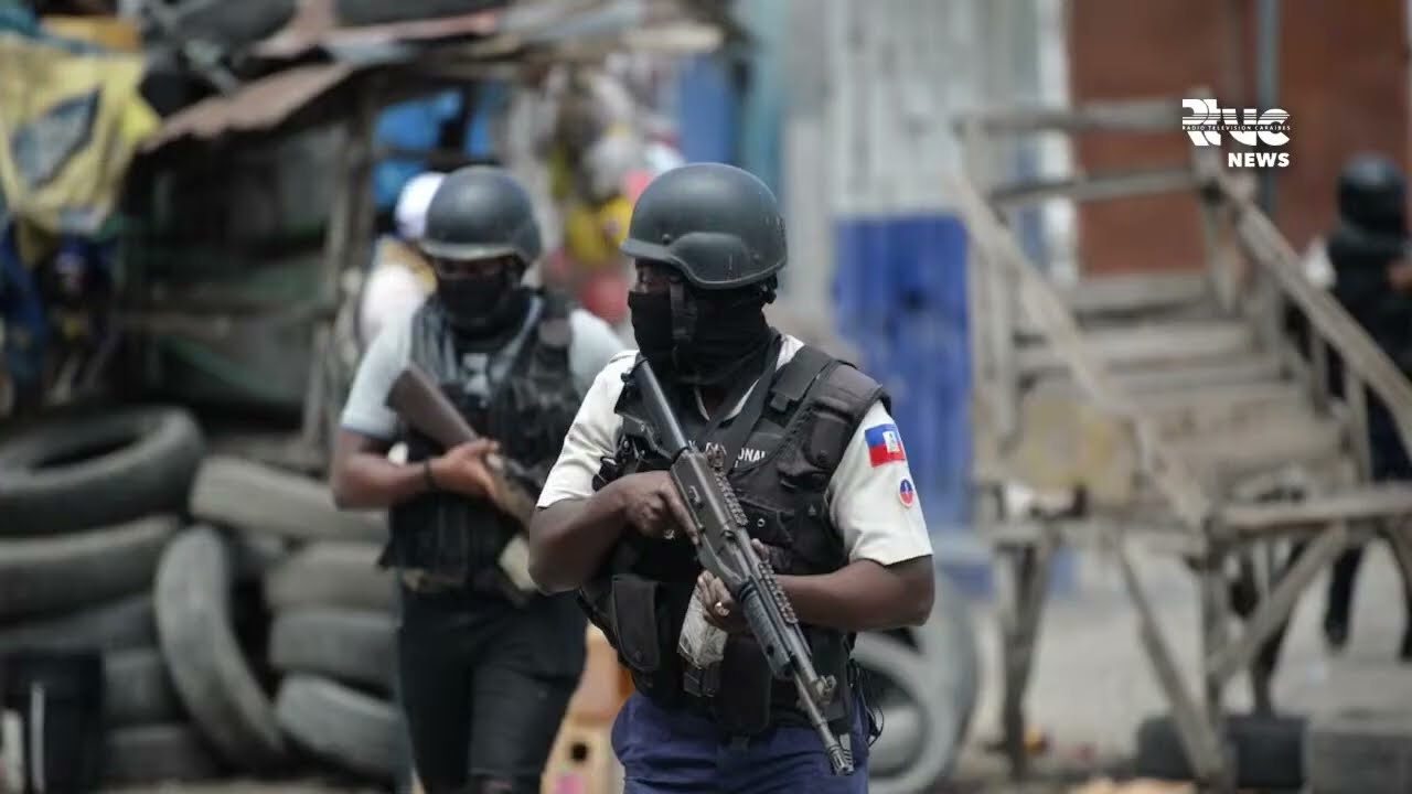 Au centre-ville, la Police Nationale semble déterminée à montrer ses muscles face aux gangs armés