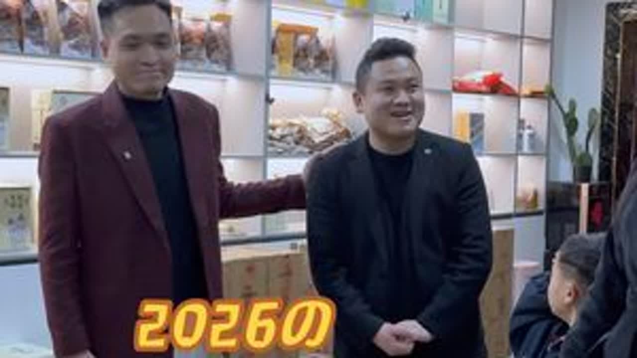 我们干爹还是太“甲”了……#张书睿 #金康 #张书睿爸爸