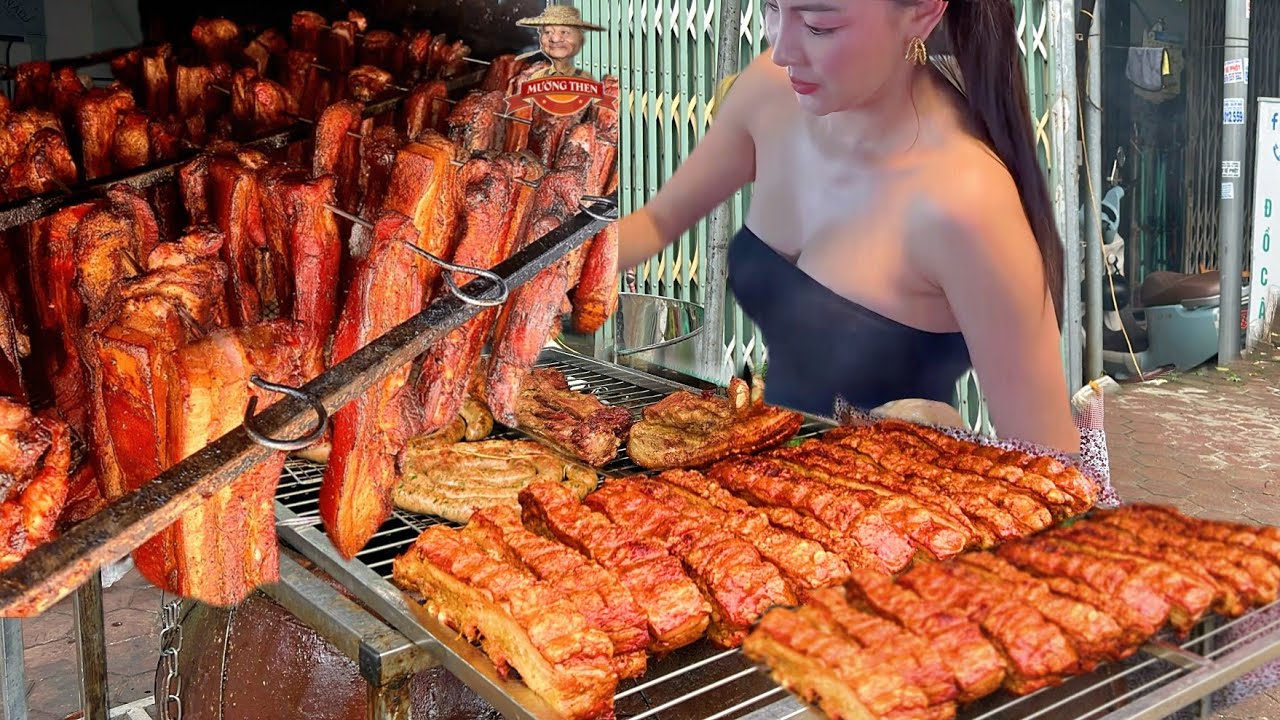 Giant Clay Pot Grilled Pork Belly – A Unique Dish That Attracts Food Lovers