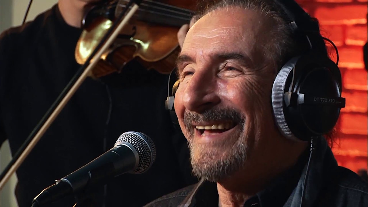 Željko Bebek - Loše vino [Narodni Living Room Acoustic]