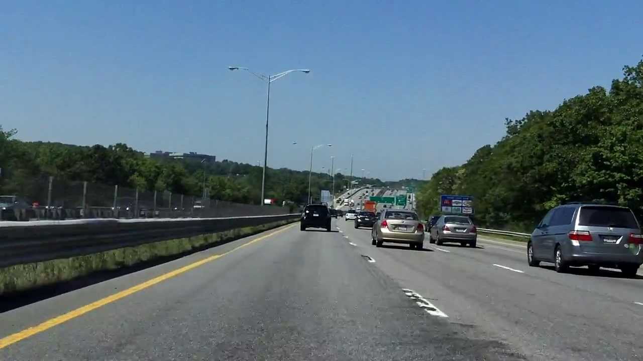 Yankee Division Highway (Interstate 95/MA 128 Exits 37 to 32) southbound