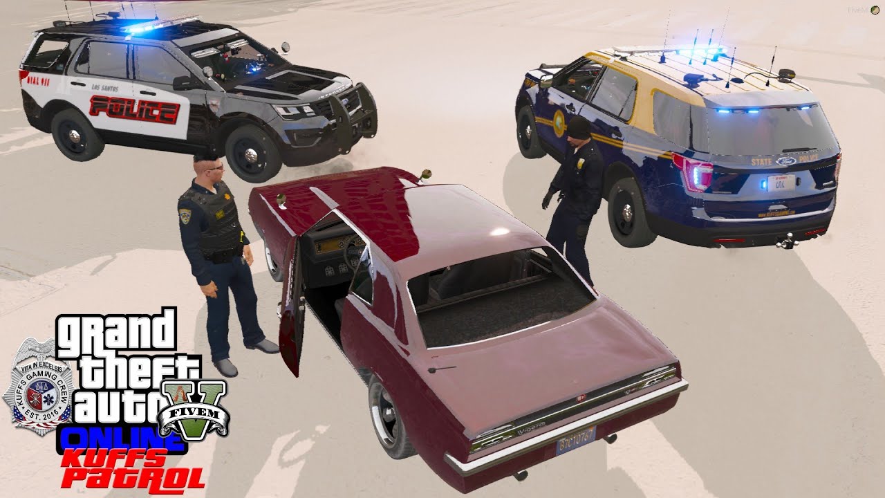 GTA 5 Police Roleplay - High Speed Car Chase In The Snow