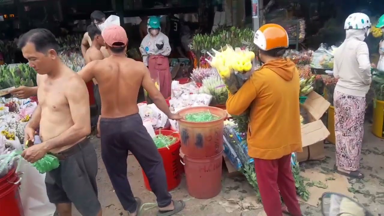 Chợ Hoa Đầu Mối Thủ Đức Ngày 27 Tết 2026