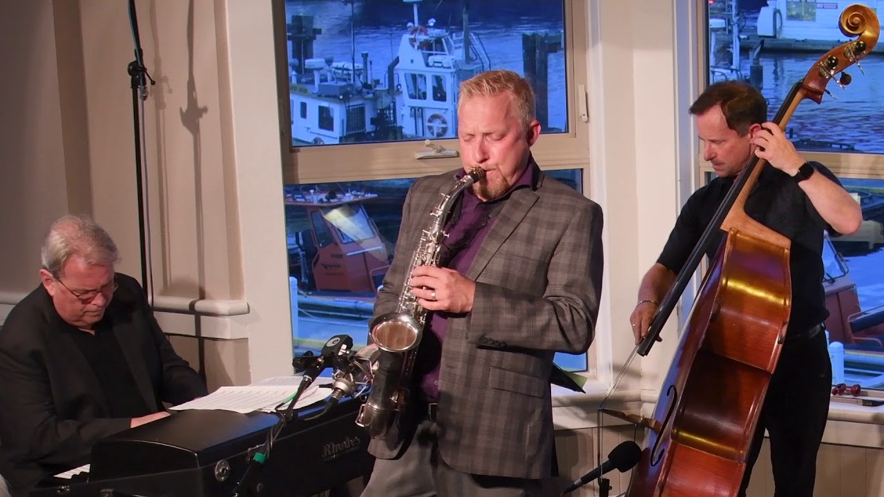 Cory Weeds Quartet ~ Lullaby Of The Leaves [cover]