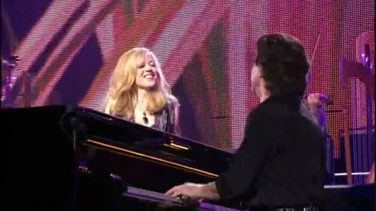 YANNI VOICES - Leslie Mills - Theory Of Everything (HD)