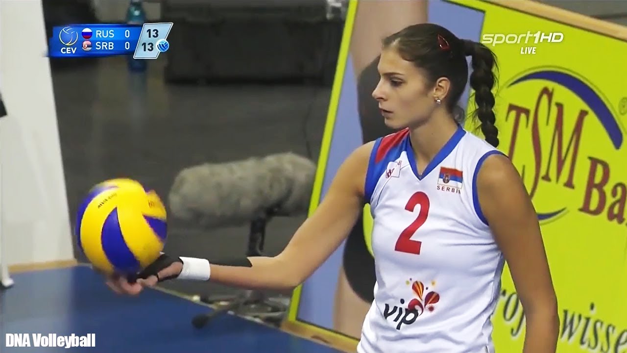 บาโคเซวิก vs รัสเซีย ชิงแชมป์ยุโรป 2013 Jovana Brakočević vs russia cev volleyball championship 2013
