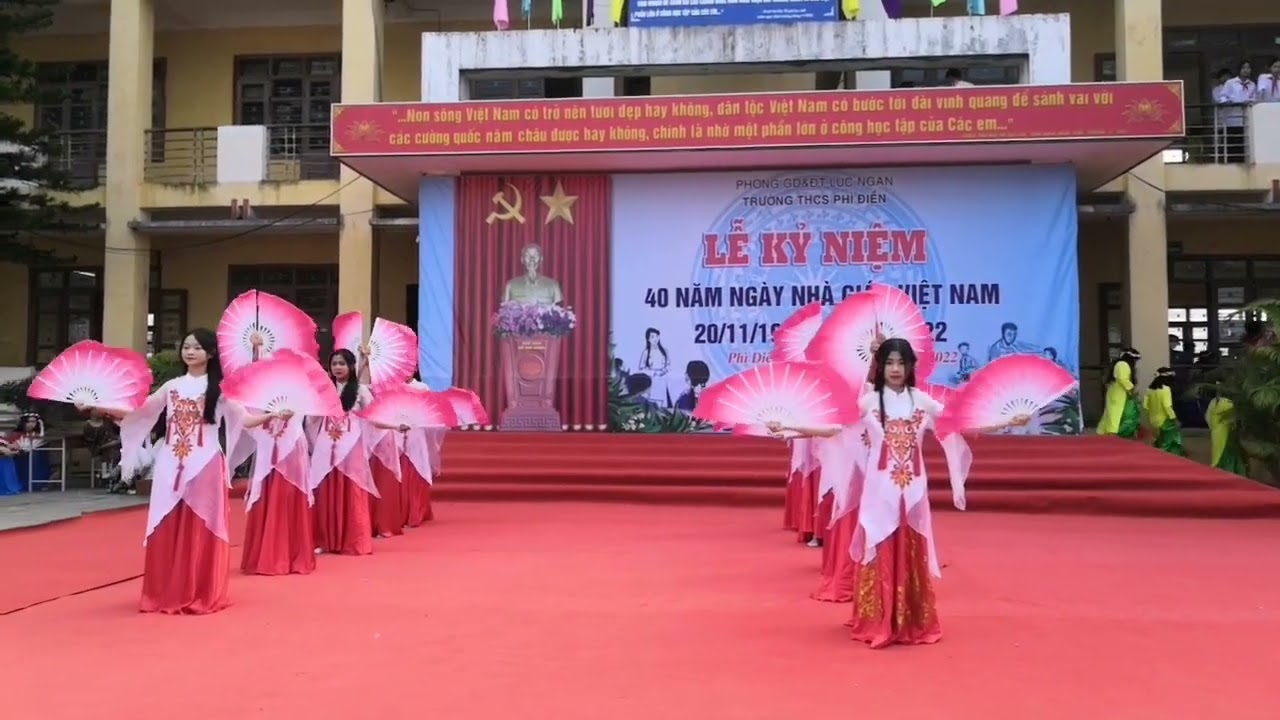 Múa: Cô ơi