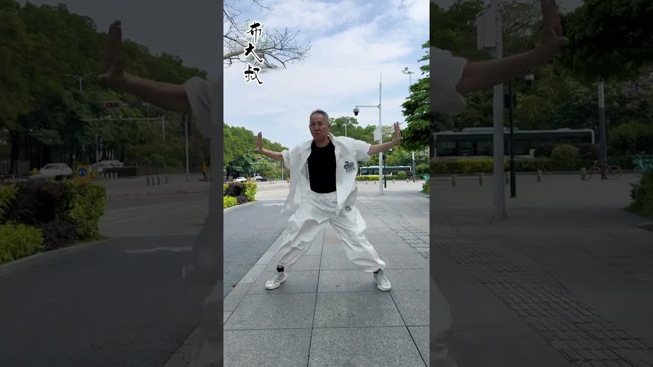 Chinese baby #Demo on the back #Original video #positive energy #Content Inspired Search 青