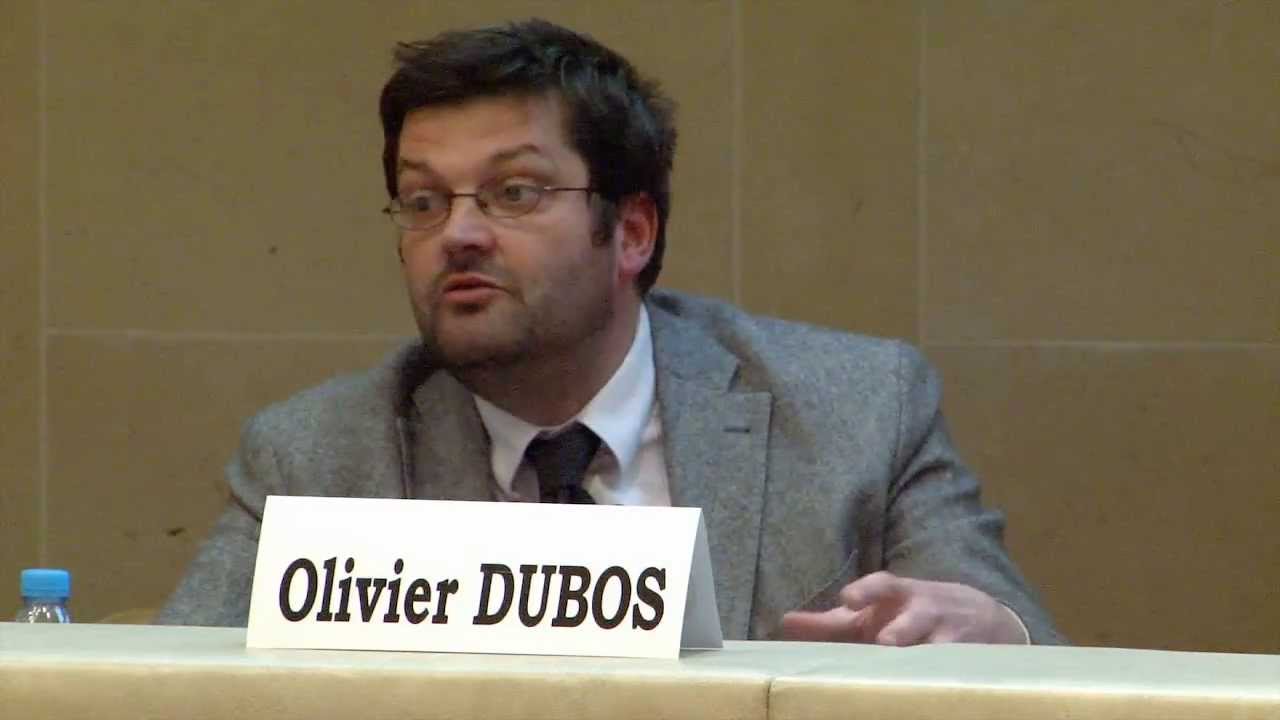 L'Union Européenne et les collectivités territoriales : innovations sans révolution - Olivier Dubos