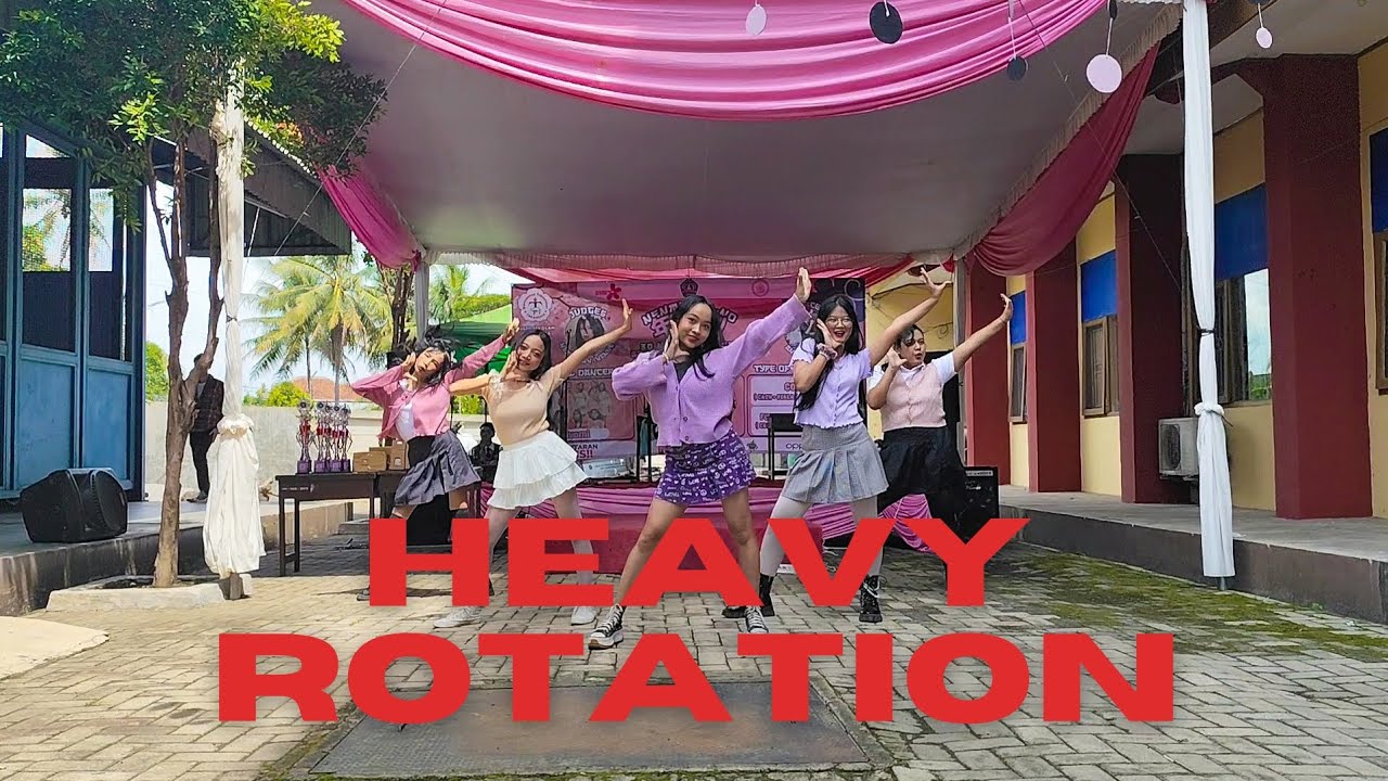 [PERFORMANCE] JKT 48 - Heavy Rotation by Kiyomi of KPOPERS UNILA