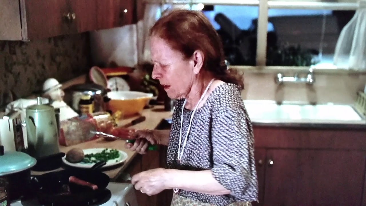 Every Which Way But Loose - Ruth Gordon (Ma' Gets Grilled)