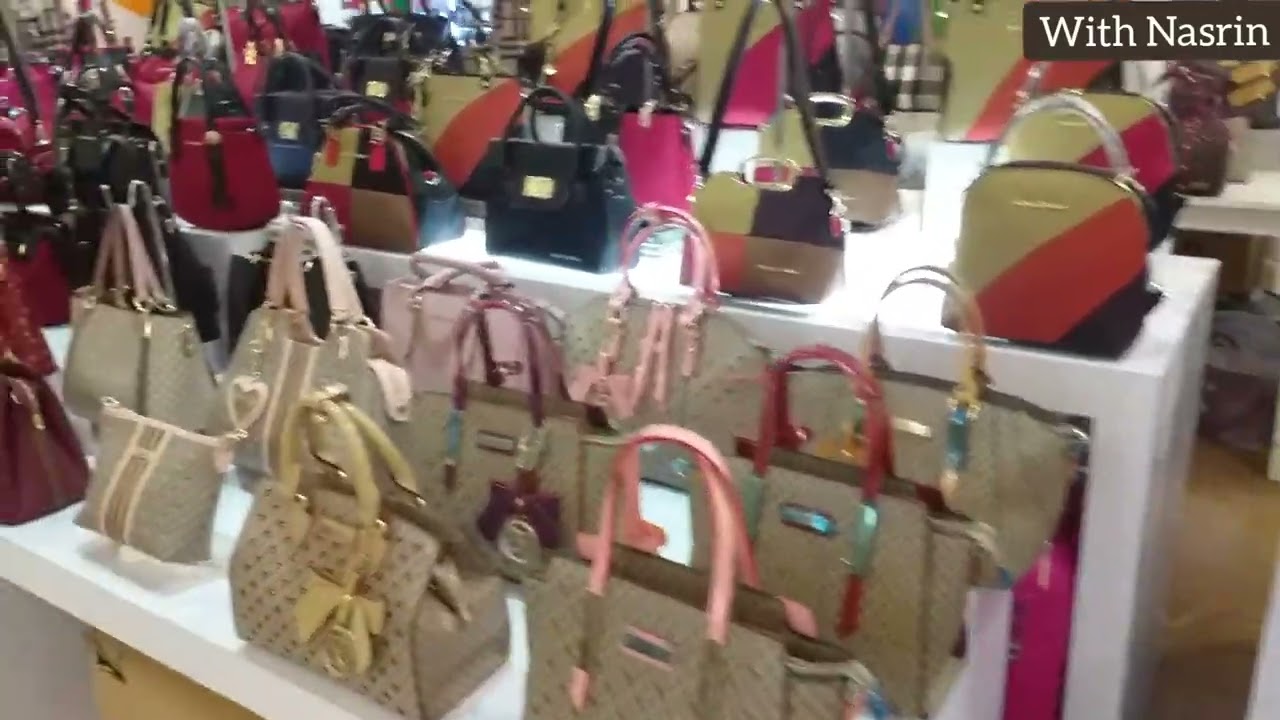 Pattaya Cheapest Mike shopping mall inside walking tour//pattaya market #Mikeshoppingmall#bangkok