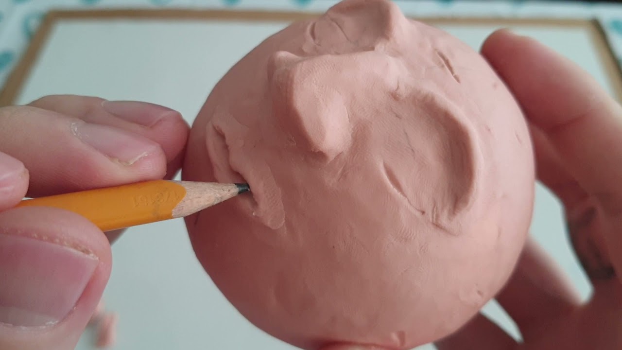 cabeza humana básica en plastilina.