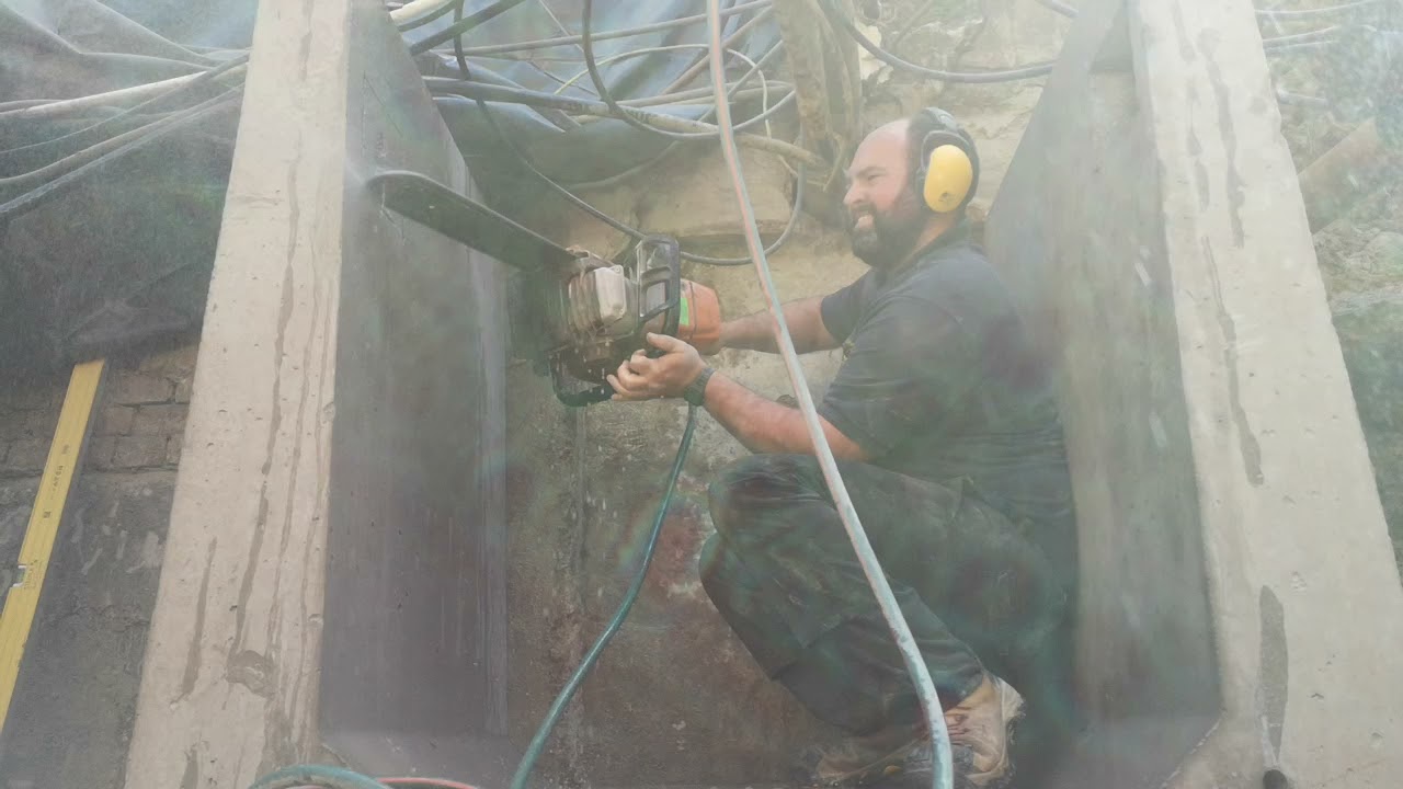 using a stihl concrete chainsaw
