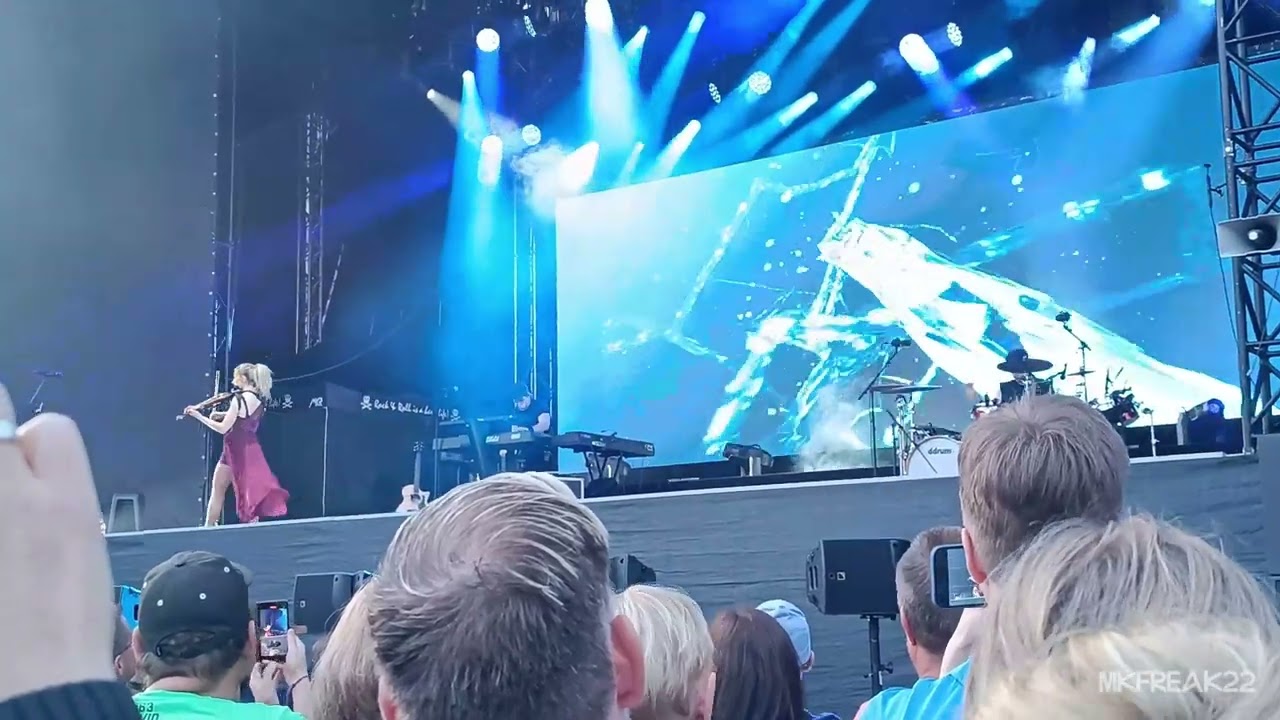 Lindsey Stirling - Crystallize live in Cologne 07-28-23