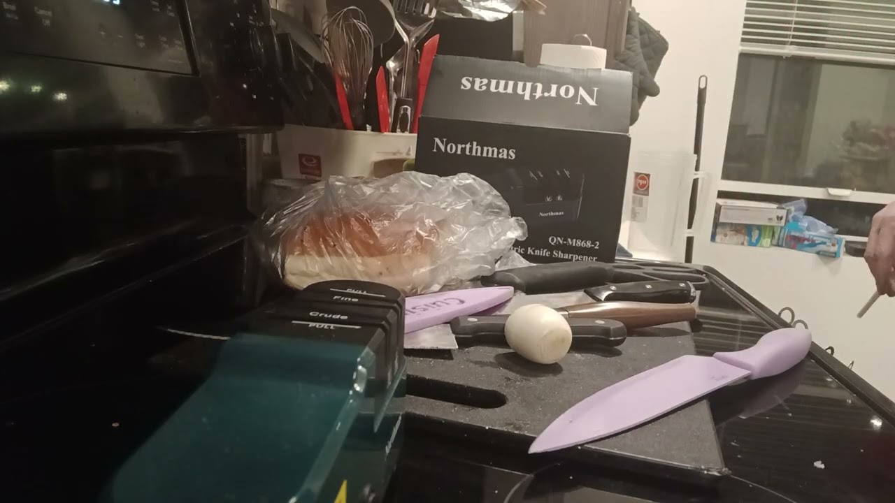 I test a Northmas Electric Knife Sharpener and it works!