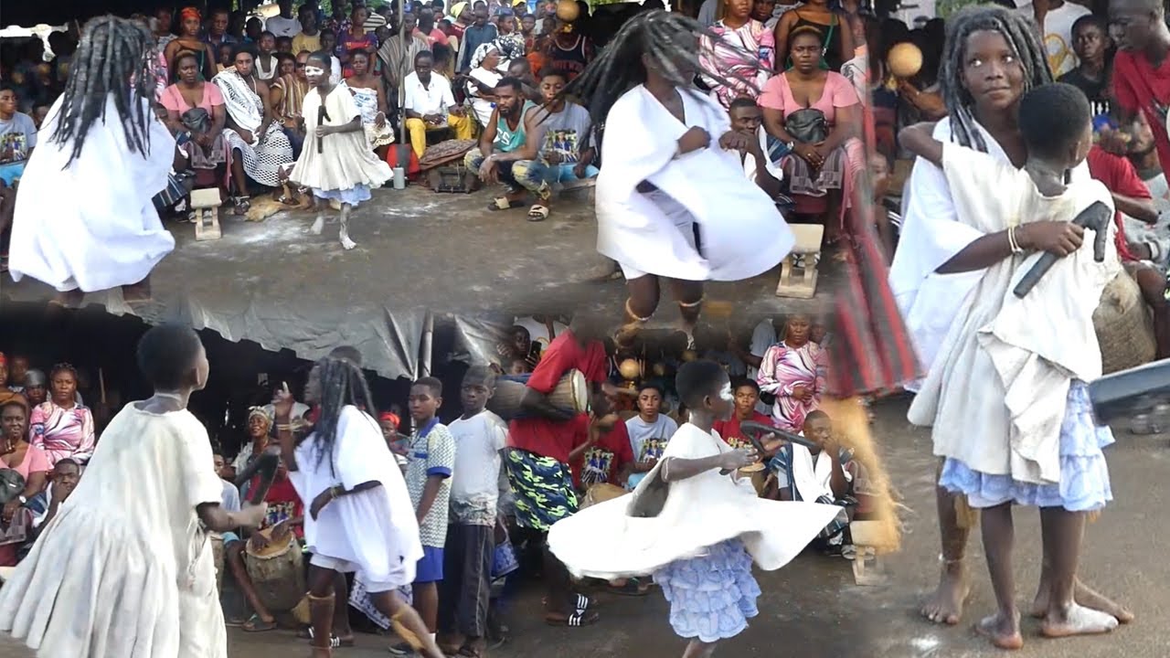 Everybody was happy to see Nana Antwiwaa, Nana Yaw & Nana Ama dance together @ Effiduase | SuroWiase