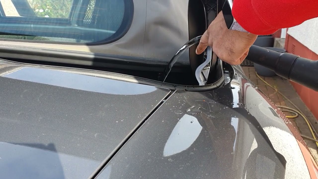 How to clear drain holes, rain drainage channels on Porsche Cabriolet , soft top Boxster 987 or 986.