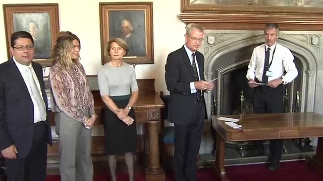Diamond Jubilee Trust gives &pound;60,000 to local charities