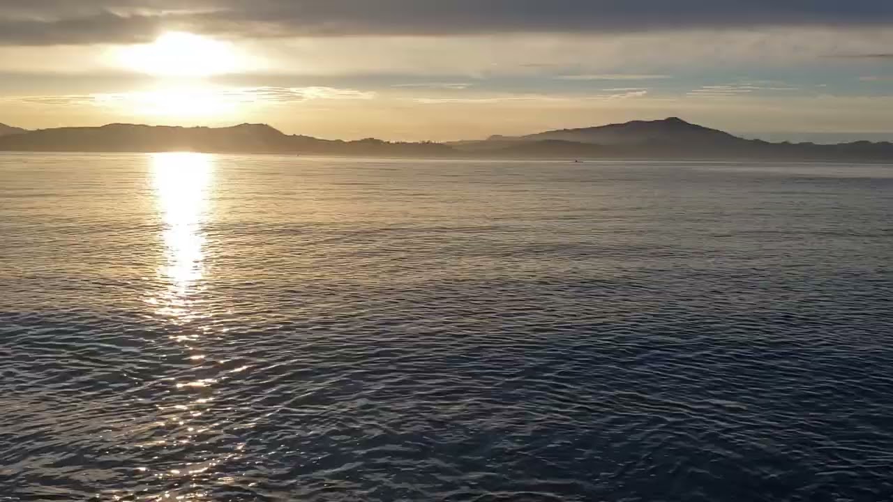 The Sun is Setting Beautifully on the Mountain Range! 