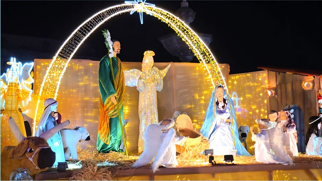 Morelia Michoacán👼🤴🤴🤴🌲🤶🎅🛖🐄🐑🐖🐓🦃🐟🐟#nacimiento #dios #2025 #María #José #noche #animals#family#navidad 