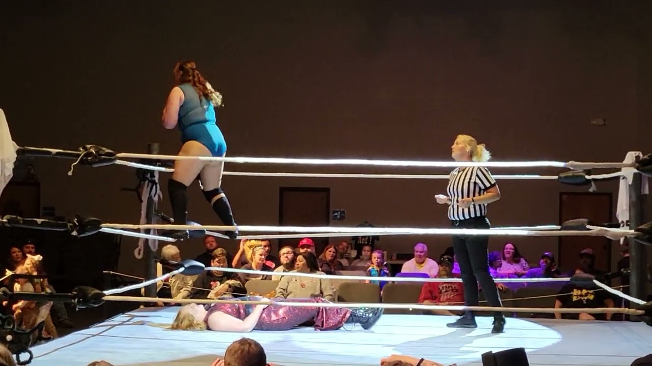 Skylar Slice vs Nova Phoenix