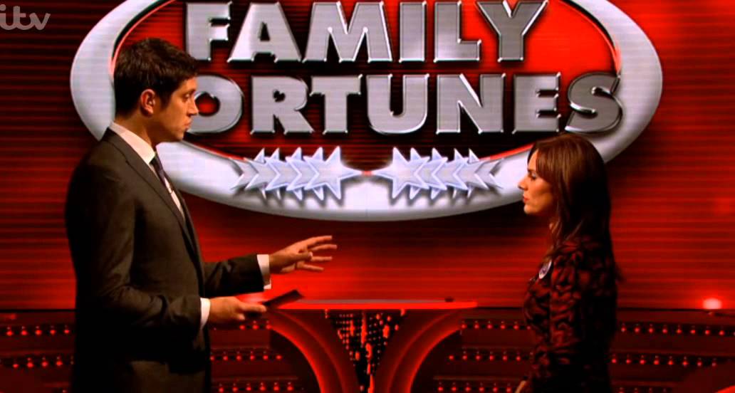 Jill Halfpenny on All Star Family Fortunes 15/3/15
