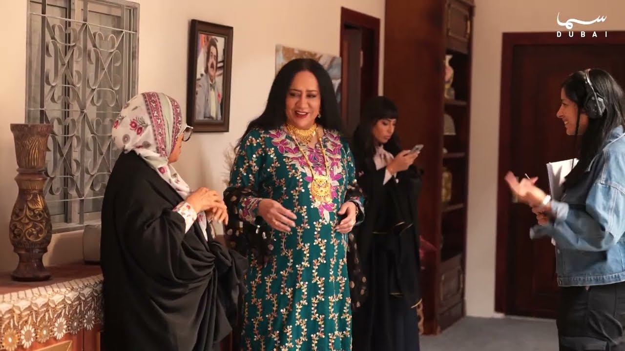 خارج النص | عائشة عبدالرحمن