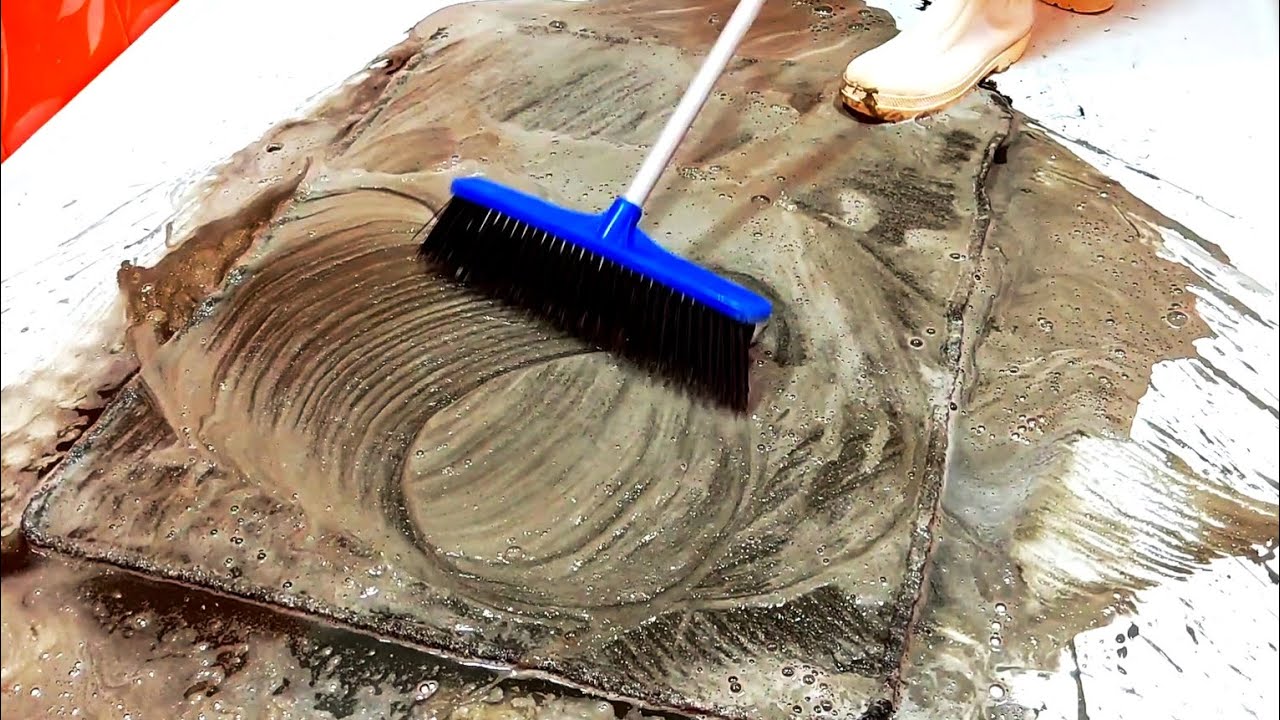 Enjoy 3 hours of carpet cleaning