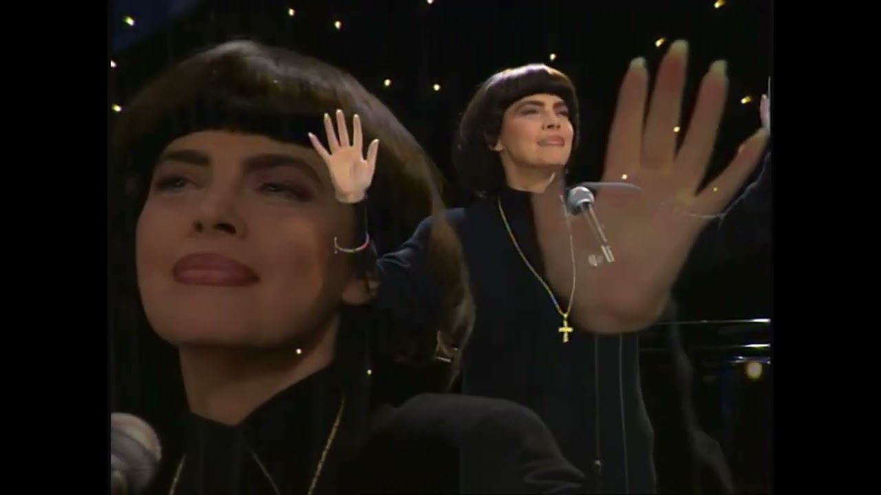 Mireille Mathieu - „La foule” (Édith Piaf)