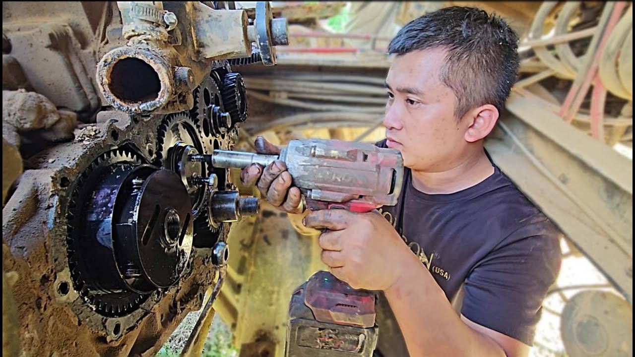 86km Rescue Journey To Replace Broken Engine Intermediate Gear For Truck In The Middle Of The Field