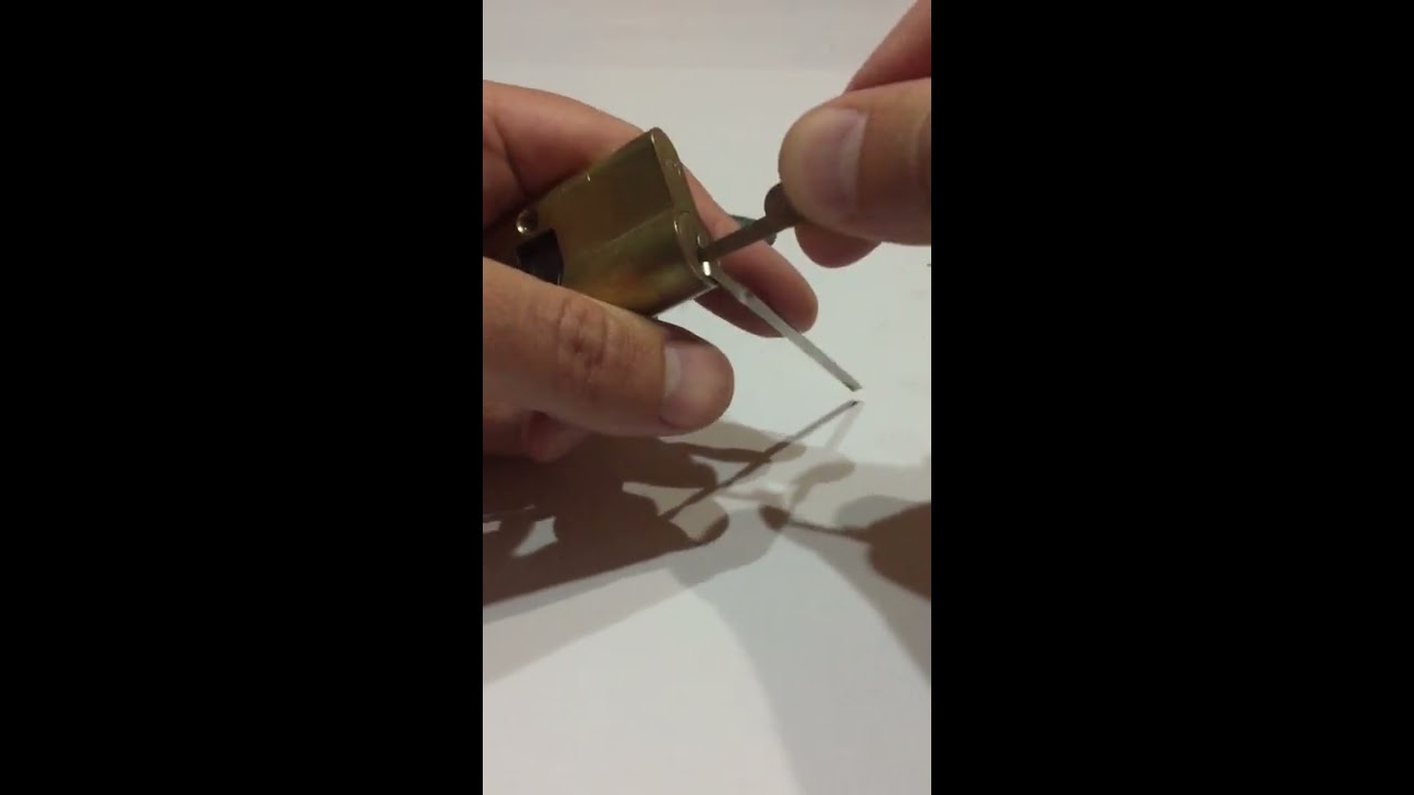 How to Pick a Lock  🔓  grimaldelli
