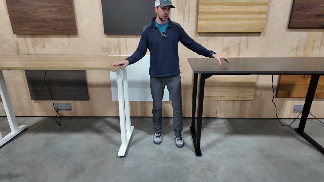 Deskhaus Peak Pro против Uplift 4-Leg Standard