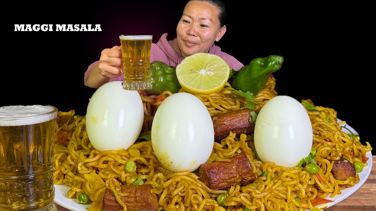 Eating Indian 🔥Spicy Maggi Masala Noodles with buff sausages🥵 and boiled eggs with beer 🍺