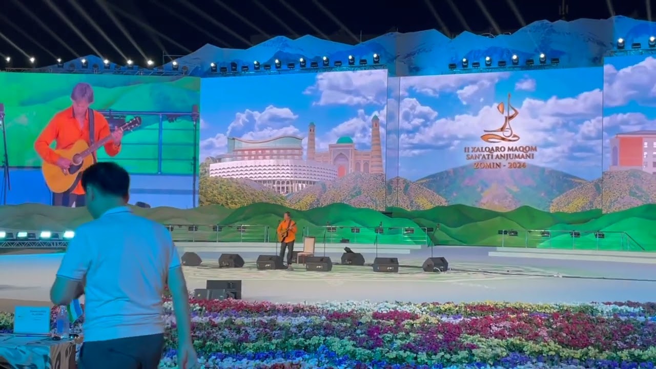 Maqam Guitar - Nahawand - Jan  Wouter live in Uzbekistan
