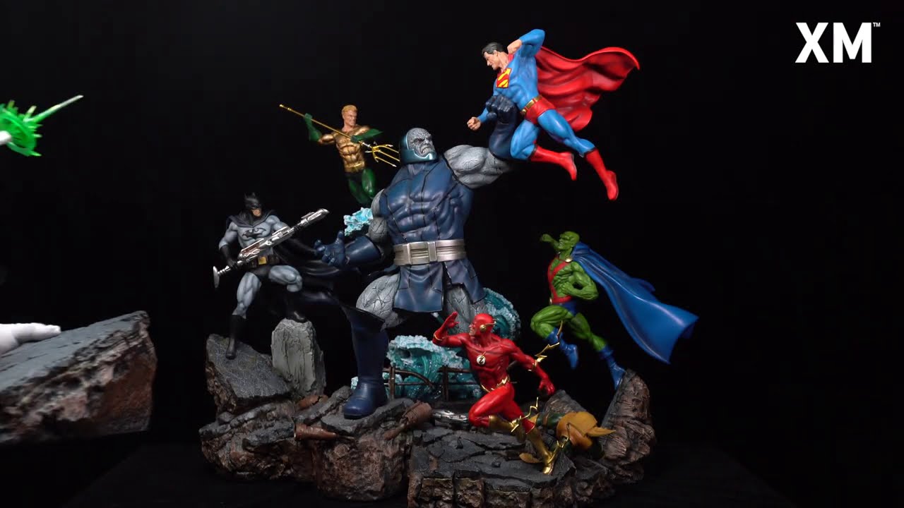 XM Studios DC JLA vs Darkseid 1/6 Scale Assembly