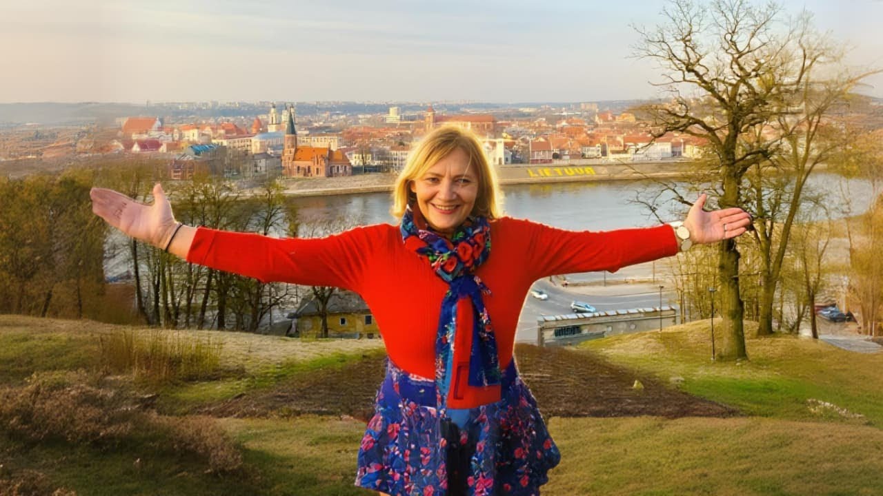 АУДІЄНЦІЯ. ЛИТВА. СЕРЕД БУРШТИНУ І СОСЕН ЧУТИ  ПІСНЮ ВІЛЬНИХ ВЕСЕН