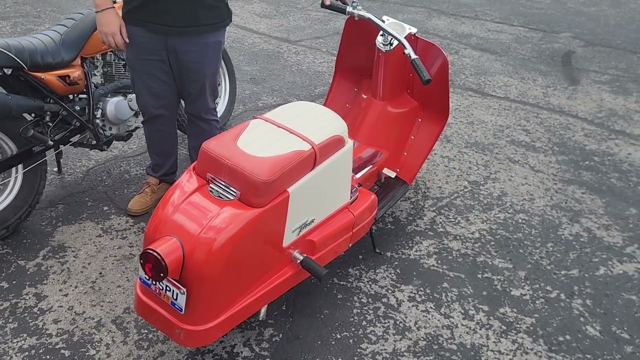1961 Harley-Davidson Topper quick start & ride