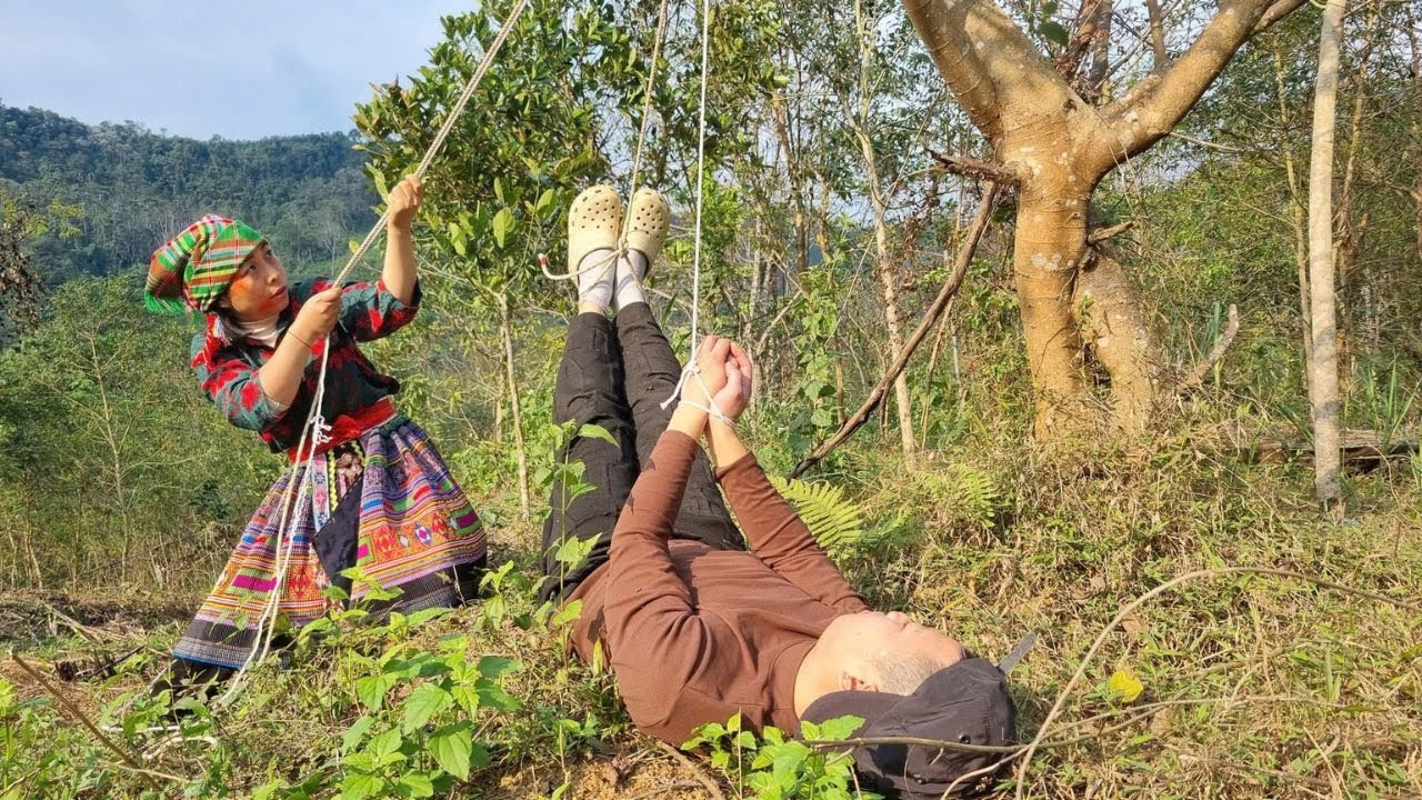 The single mother tries everything to escape the thug and his fate | Ly Tu Diep review
