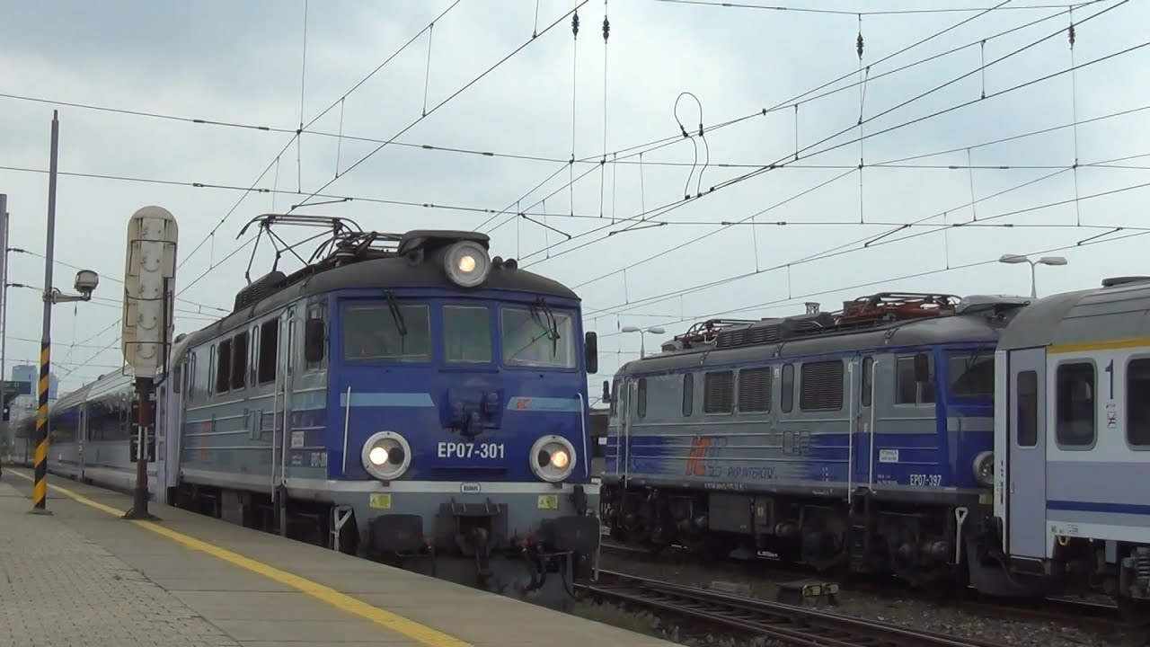 Mix pociągów ze stacji Warszawa Wschodnia | Trains in Poland - Warsaw | Lokomotywa SU160!